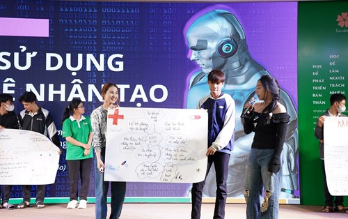 Nhiều hoạt động bổ ích dành cho sinh viên Đại học Đông Á tại Phân hiệu Đăk Lăk